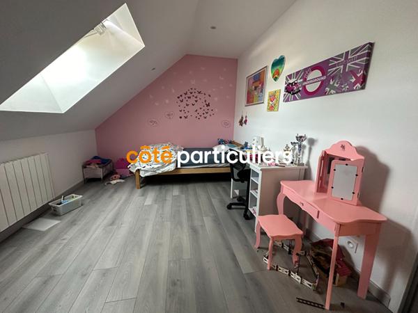 Vente Maison207 m² - 7 Pièces - SAINT AMAND MONTROND (18200)