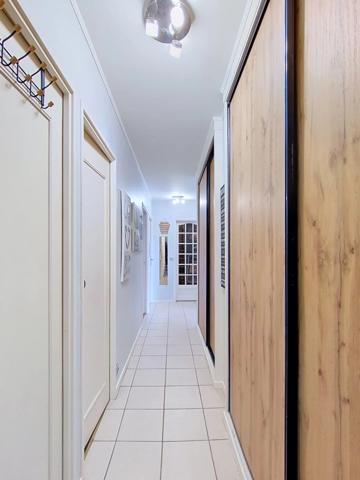 Location                                                      Appartement
                        
                     5 pièces                                         à Limeil-Brévannes