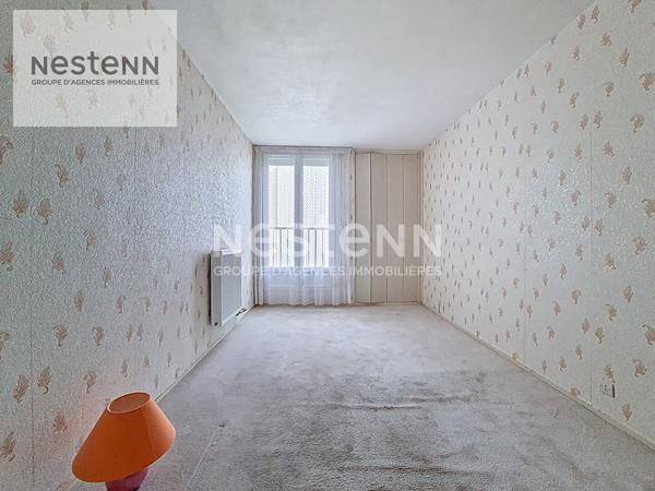 Saran bourg, appartement 3 chambres avec garage, parking et cave, dernier étage avec balcon, vue dégagée