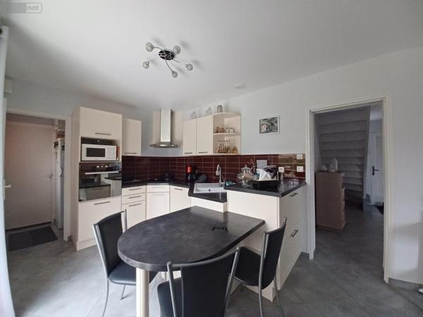 Maison à vendre à Monts dans l'Indre-et-Loire (37260), ref : VM331-37125