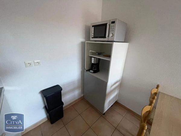 Appartement à louer 2 pièces 42.38m² Nîmes (30000)