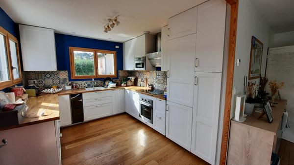 Maison de plain pied T4 LEOGNAN