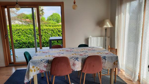 Maison de plain pied T4 LEOGNAN