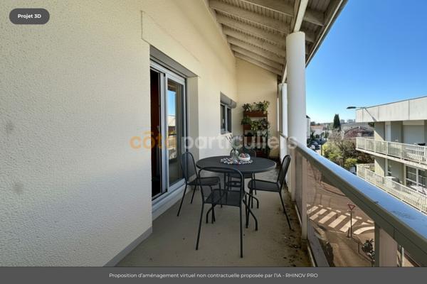 Vente
                Appartement109 m² - 4 Pièces -
                    BORDEAUX (33000)