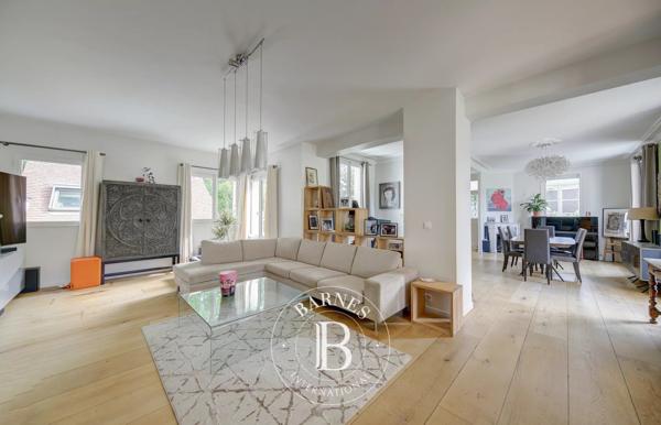 Versailles, Maison 7 Chambres -  304 m² à vendre
