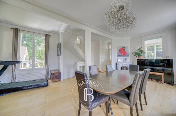Versailles, Maison 7 Chambres -  304 m² à vendre