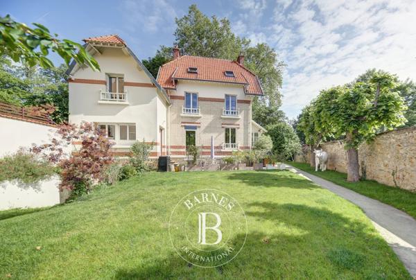 Versailles, Maison 7 Chambres -  304 m² à vendre