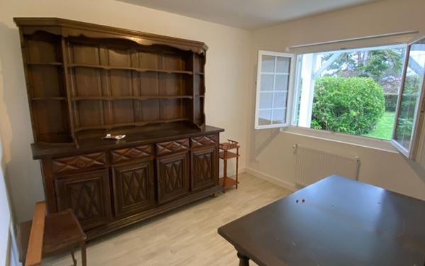 Maison à vendre    4 pièces • 87 m2 Sainte-Eulalie