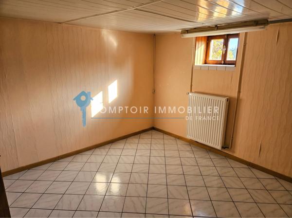 Maison
                                                                                                                                                                                                                                                                                                                        6 pièce(s)                                                                                                                                                                                                          3 chambre(s)                                                                                                                                                                                                          160  m²