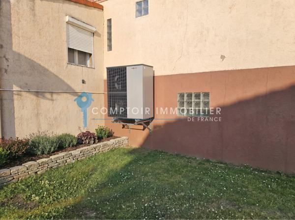 Maison
                                                                                                                                                                                                                                                                                                                        6 pièce(s)                                                                                                                                                                                                          3 chambre(s)                                                                                                                                                                                                          160  m²