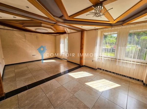 Maison
                                                                                                                                                                                                                                                                                                                        6 pièce(s)                                                                                                                                                                                                          3 chambre(s)                                                                                                                                                                                                          160  m²