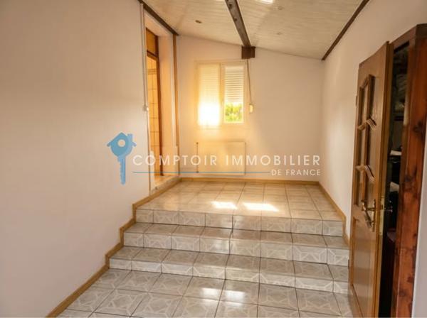 Maison
                                                                                                                                                                                                                                                                                                                        6 pièce(s)                                                                                                                                                                                                          3 chambre(s)                                                                                                                                                                                                          160  m²