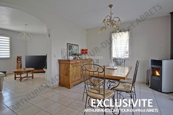 Vente Maison 6 pièces 142 m2 à La Tour-du-Pin