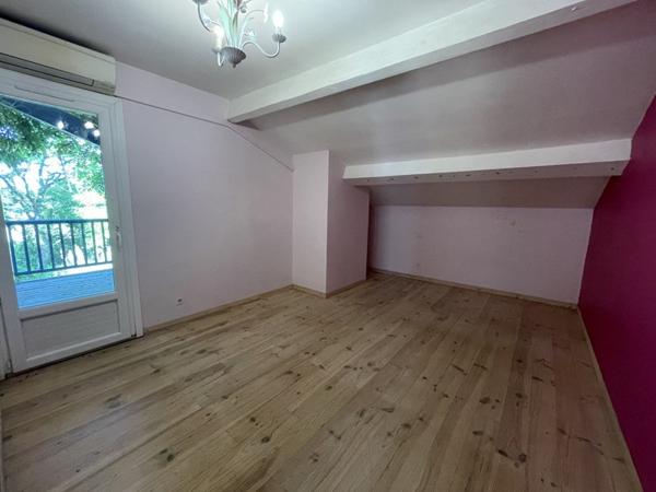 Maison à vendre |  Pomarez |  7 pièces | 216 m²