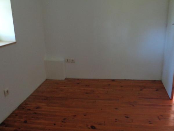 Rare : Maison en pierres dans environnement bucolique