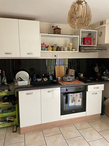 Maison familiale avec logement indépendant, 5 chambres, garages ? proche Dordogne !