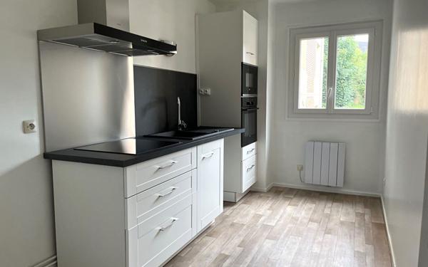 Appartement à louer    3 pièces •  Évreux