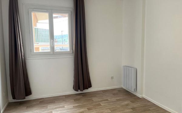 Appartement à louer    3 pièces •  Évreux