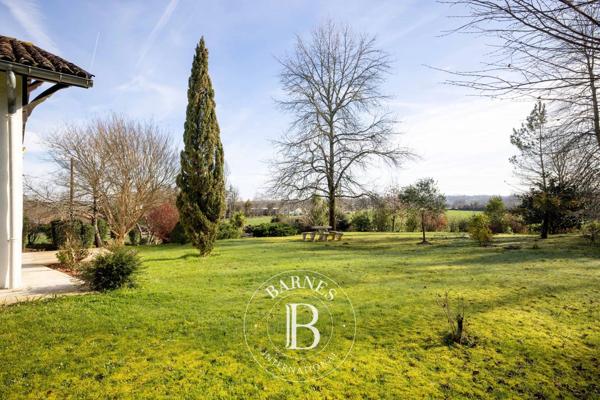 Dax, Ferme 3 Chambres -  170 m² à vendre