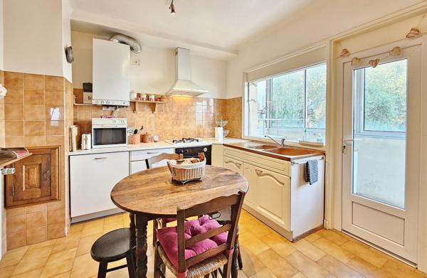 AJACCIO Superbe T4 90m² vue mer Ajaccio (20000)