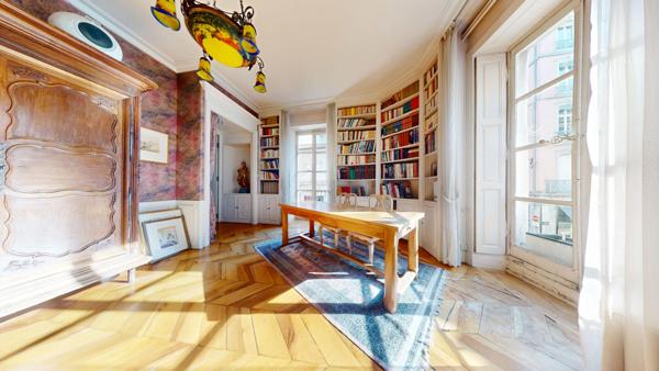 Appartement Grenoble 6 pièces 196 m2
