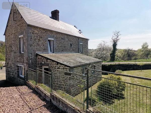 Achat - Maison Athis-Val de Rouvre 61100 8 pièces 140 m 2 520 m 2