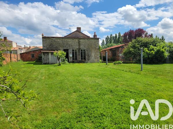 Maison à vendre 5 pièces 122 m² Tallud-Sainte-Gemme