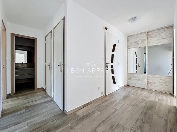 Appartement 4 pièce(s) 3 chambre(s) 69.22 m²