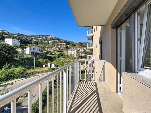 Appartement 4 pièce(s) 3 chambre(s) 69.22 m²