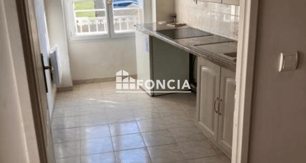 Location Appartement 3 pièces 62 m² - ÉTampes 91150