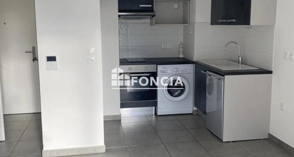 Location Appartement 2 pièces 42.1 m² - Mantes-la-ville 78711