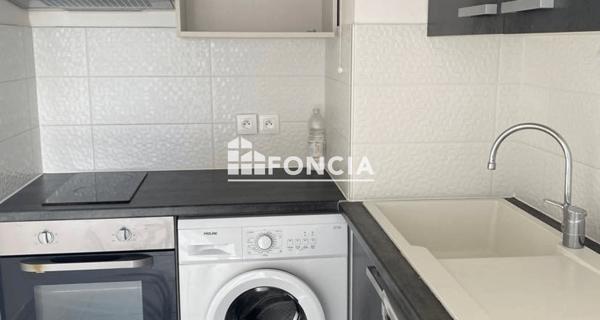 Location Appartement 2 pièces 42.1 m² - Mantes-la-ville 78711