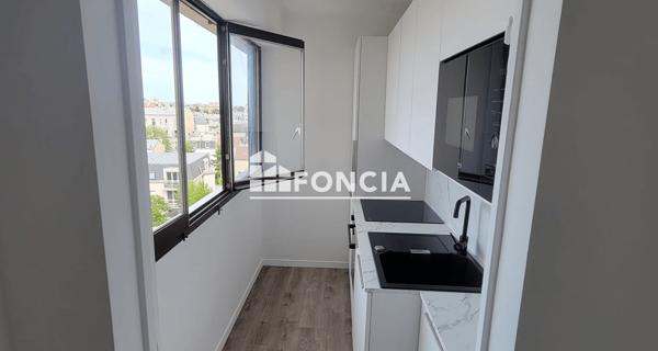 Location Studio meublé 29.22 m² - Asnières-sur-seine 92600
