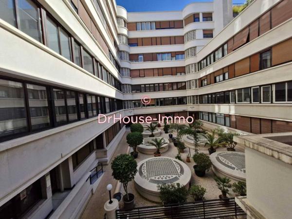 Bureau à vendre 2 pièces de 75 m²