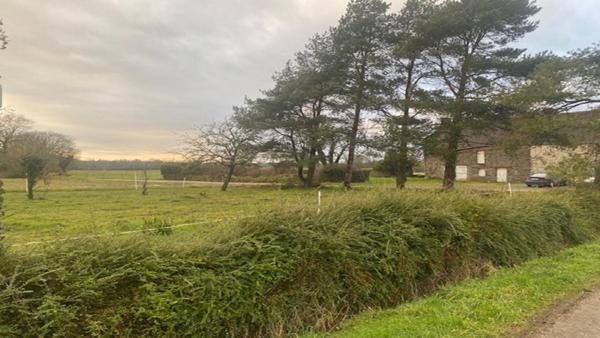 Terrain Ploermel 880 m2