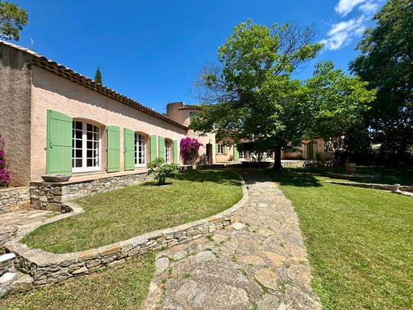 Maison Nimes 6 pièce(s) 180 m2