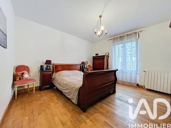 Maison à vendre 6 pièces 124 m² Chelles