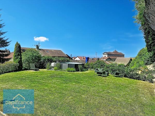 Maison mitoyenne / Appartement en duplex 40m2 avec vue lac et terrain de 1 148 m² ALLINGES 208000€