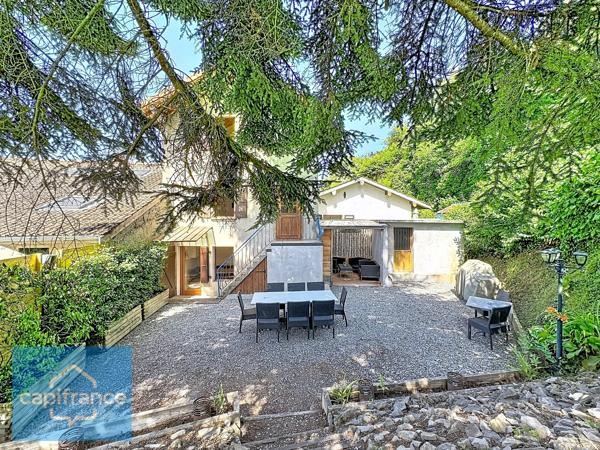 Maison mitoyenne / Appartement en duplex 40m2 avec vue lac et terrain de 1 148 m² ALLINGES 208000€
