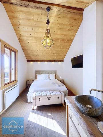 Maison mitoyenne / Appartement en duplex 40m2 avec vue lac et terrain de 1 148 m² ALLINGES 208000€