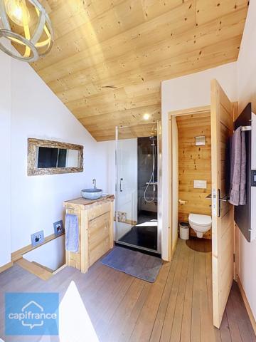Maison mitoyenne / Appartement en duplex 40m2 avec vue lac et terrain de 1 148 m² ALLINGES 208000€