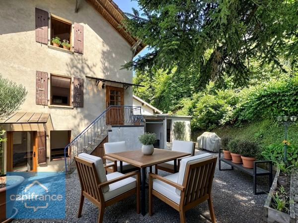 Maison mitoyenne / Appartement en duplex 40m2 avec vue lac et terrain de 1 148 m² ALLINGES 208000€