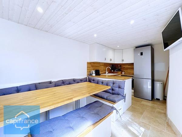 Maison mitoyenne / Appartement en duplex 40m2 avec vue lac et terrain de 1 148 m² ALLINGES 208000€