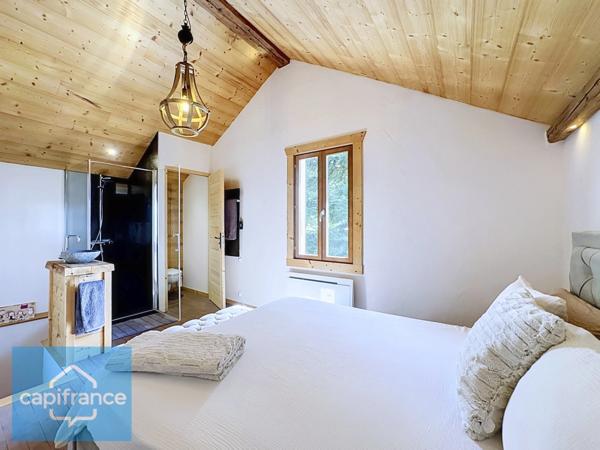 Maison mitoyenne / Appartement en duplex 40m2 avec vue lac et terrain de 1 148 m² ALLINGES 208000€