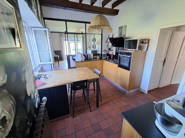 Maison 10 pièce(s) 6 chambre(s) 195 m²