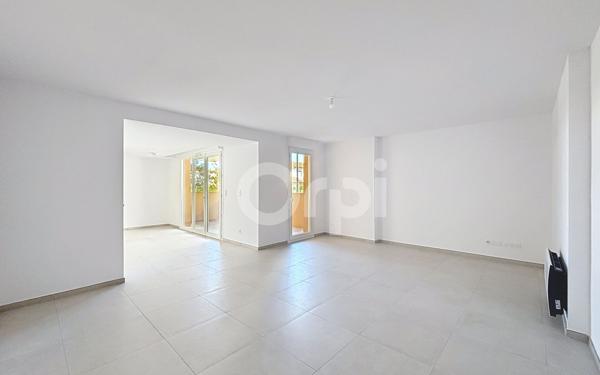 Appartement à vendre    3 pièces •  Pollestres