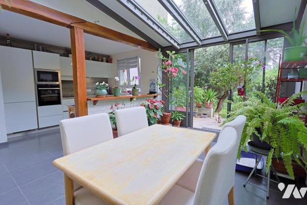 Maison 7 pièces avec jardin 