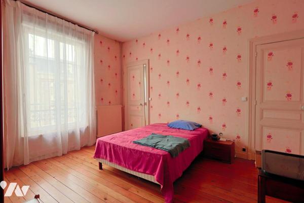 Maison 7 pièces avec jardin 