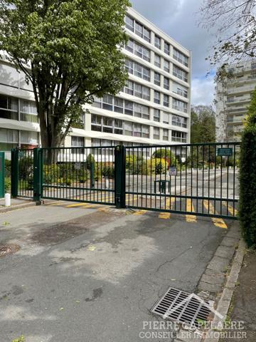 Lambersart (59130) Place de parking Lambersart