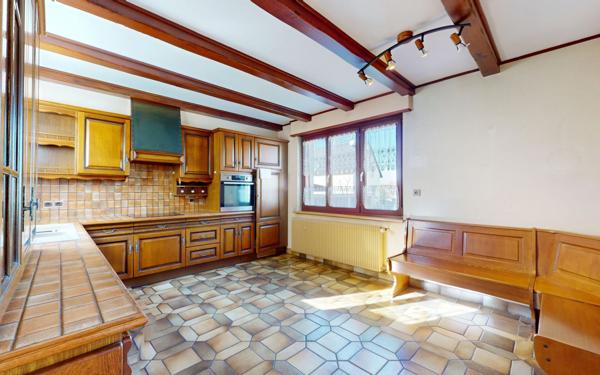 Maison à vendre    6 pièces •  Village-Neuf